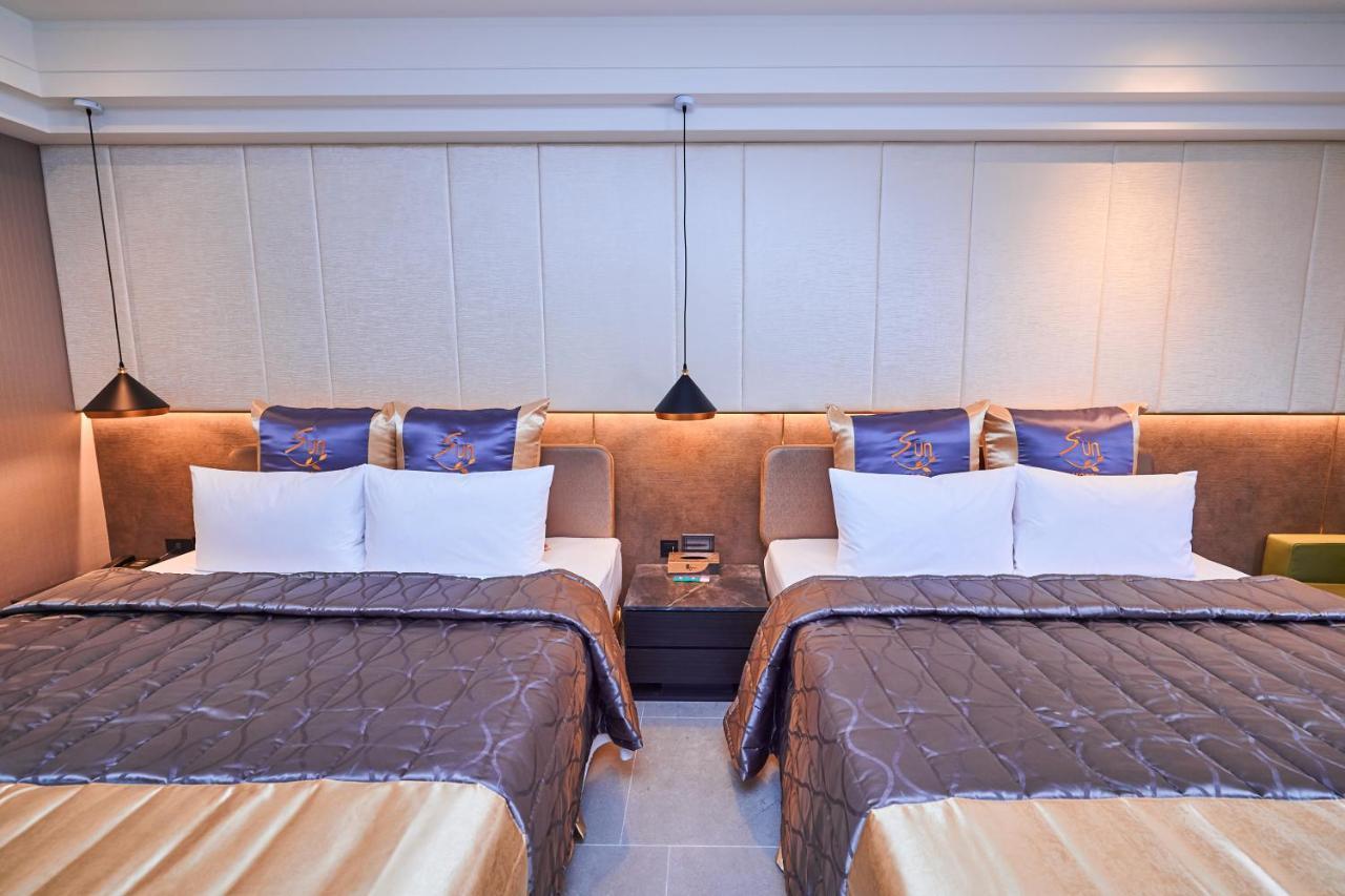 Sun Motel Kaohsiung Exterior photo